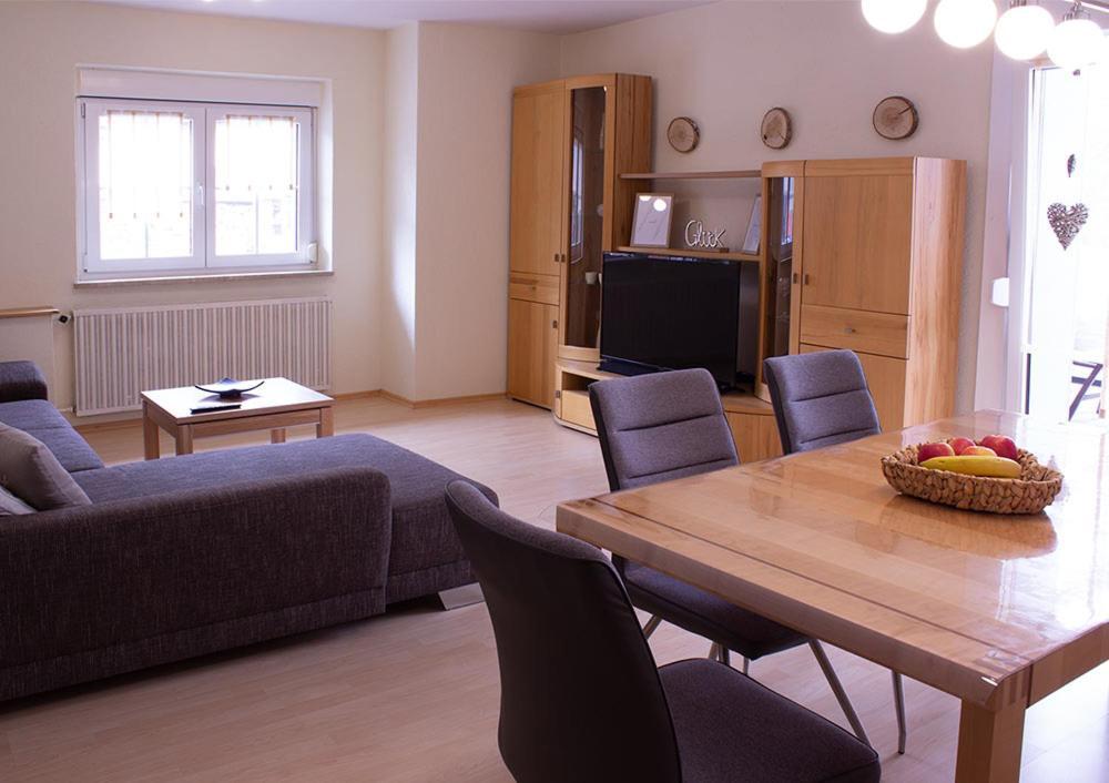 Schoene Ferienwohnung Mit Grosser Terrasse. Schmidmuhlen Exterior photo